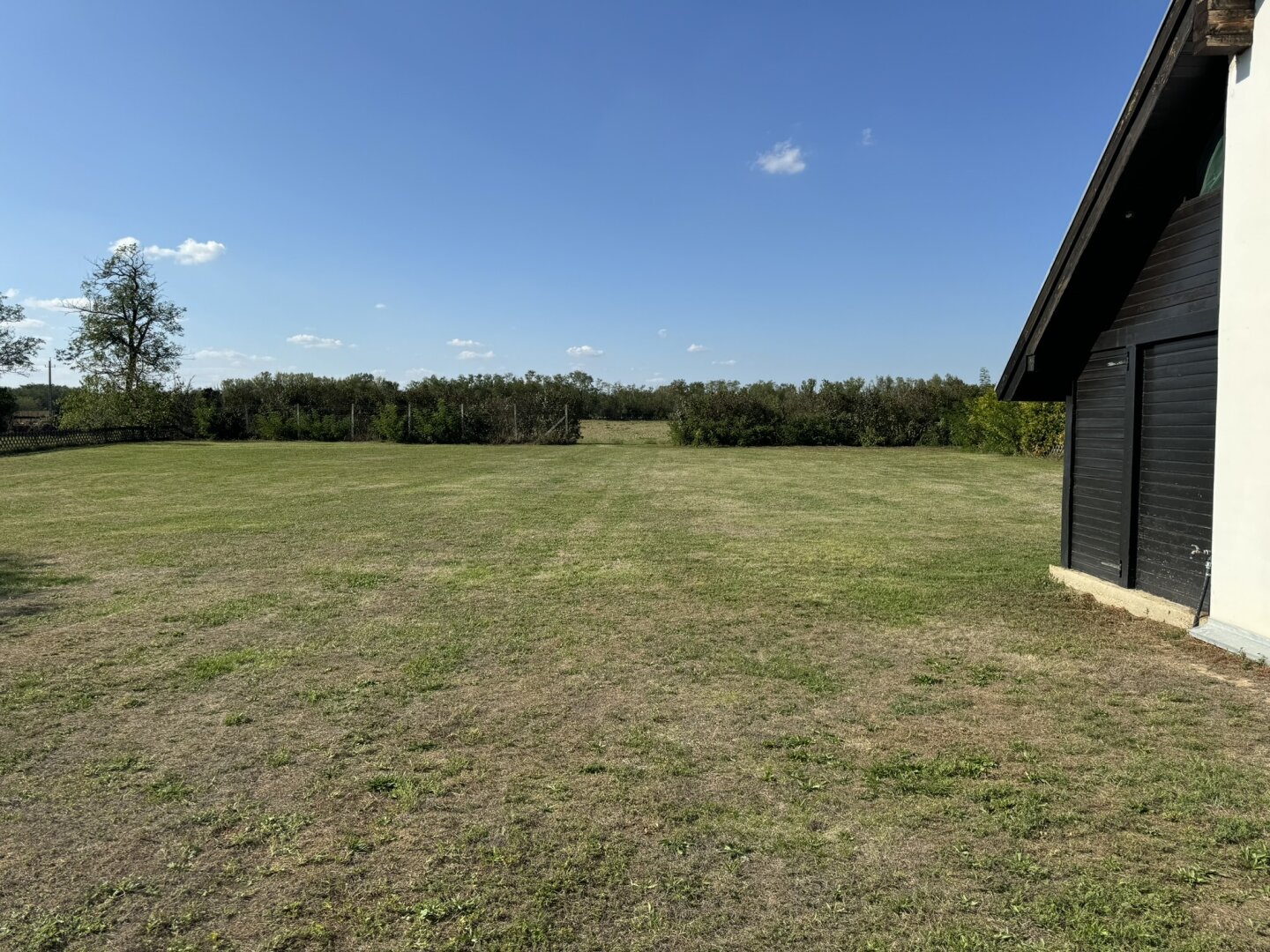 Einzigartiges repräsentatives Wohnhaus mit großer Bau- und landwirtschaftlicher Fläche