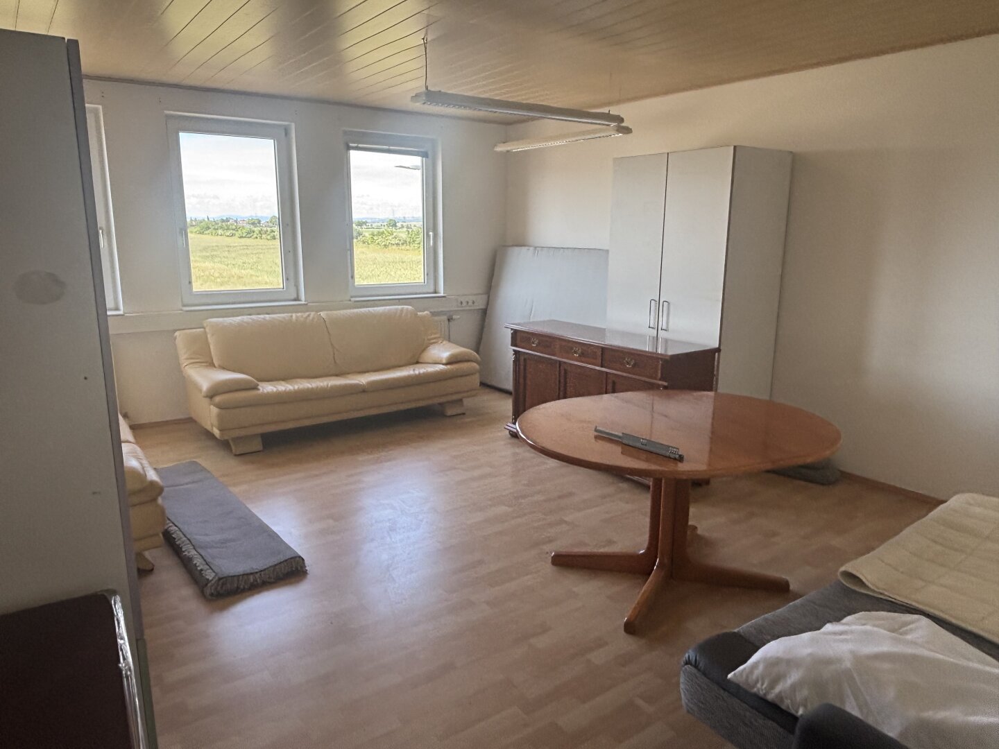 Gewerbehalle mit Büro/Arbeiterquartier in Hagenbrunn!