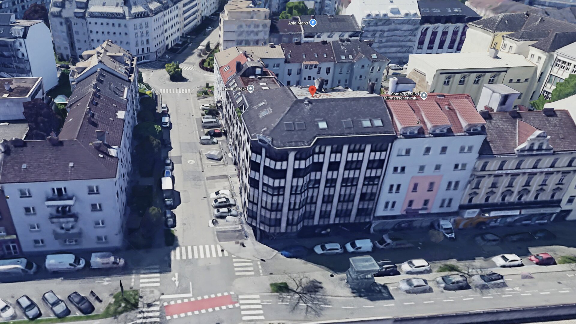 Ebenerdiges Geschäftslokal in Top Lage !