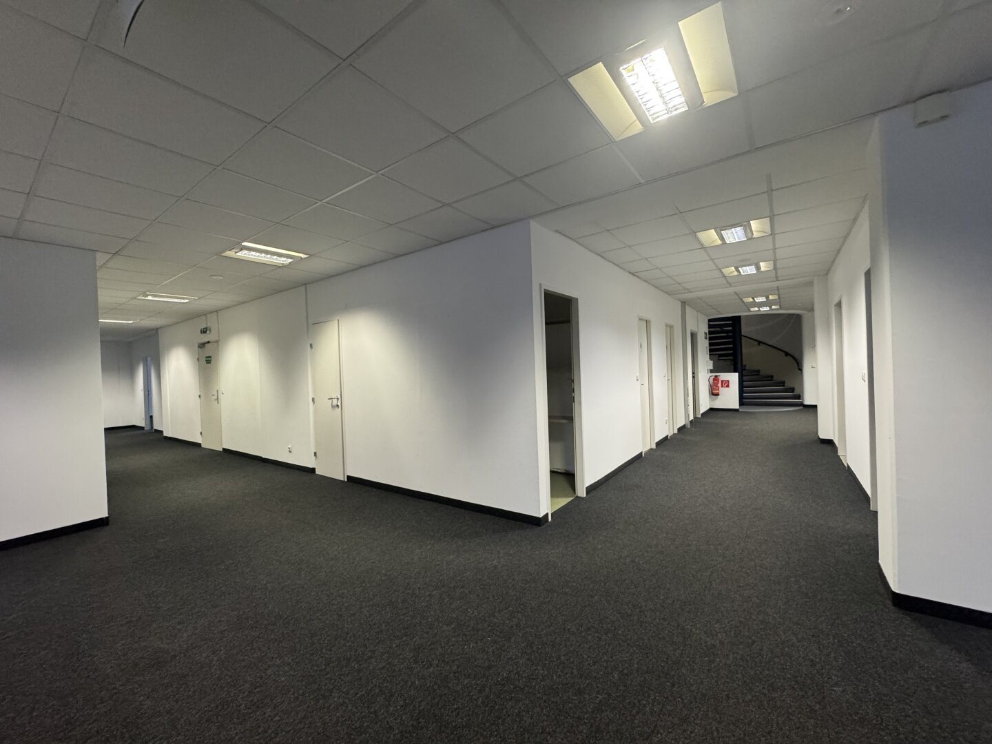 Großzügige Büro/Praxis 1 OG in Top Lage – ca. 423 m² Ideal für Ihr Business!