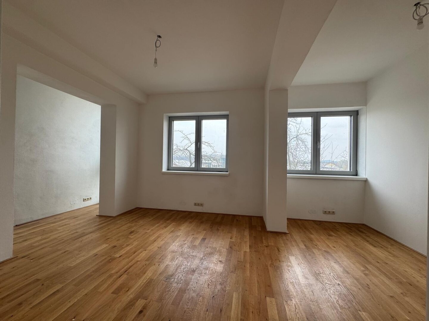 Erstbezug Büro/Praxis 2OG in Top Lage - 100m² Ideal für Ihr Business!