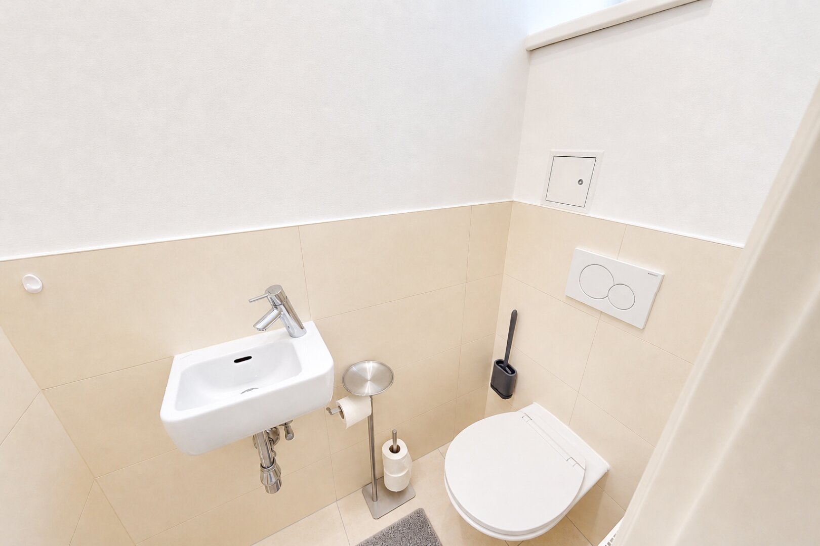 Exklusive Altbau-Eigentumswohnung in Toplage des 7. Bezirks