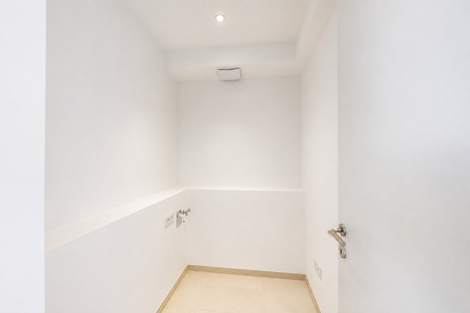++NEU++ Modernes Familienhaus mit Garten, Terrasse! Hochwertige Ausstattung! beste Anbindung - in Stockerau