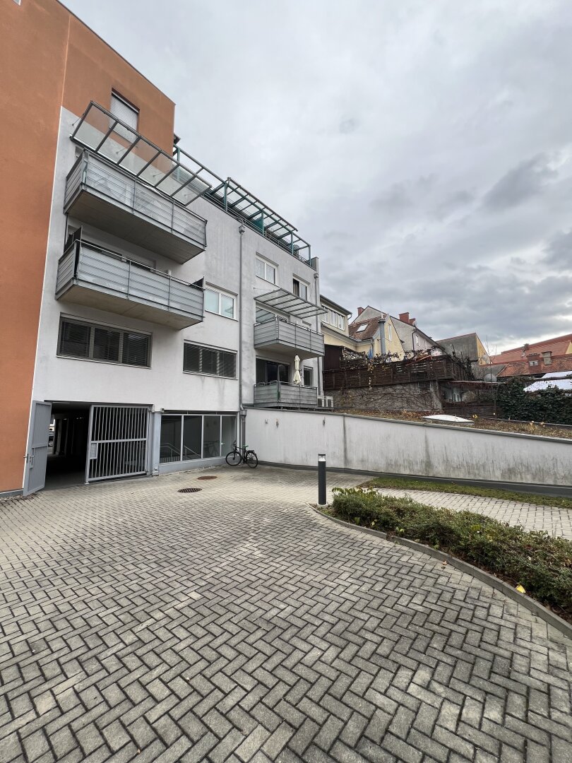 Kompakte Büroräumlichkeit in zentraler und verkehrsgünstiger Lage