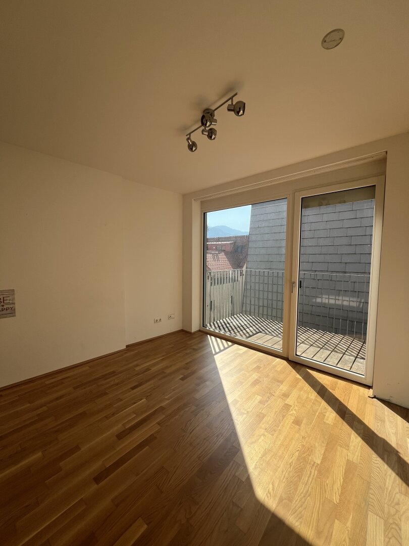 Schöne 2 Zimmerwohnung in zentraler Lage