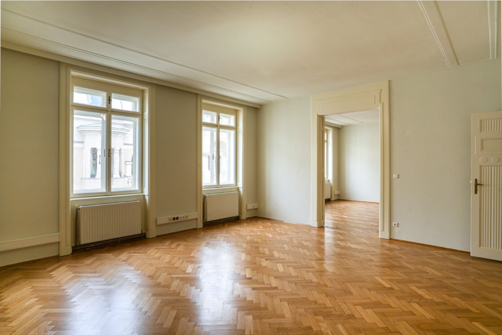 Büro 4 (O)