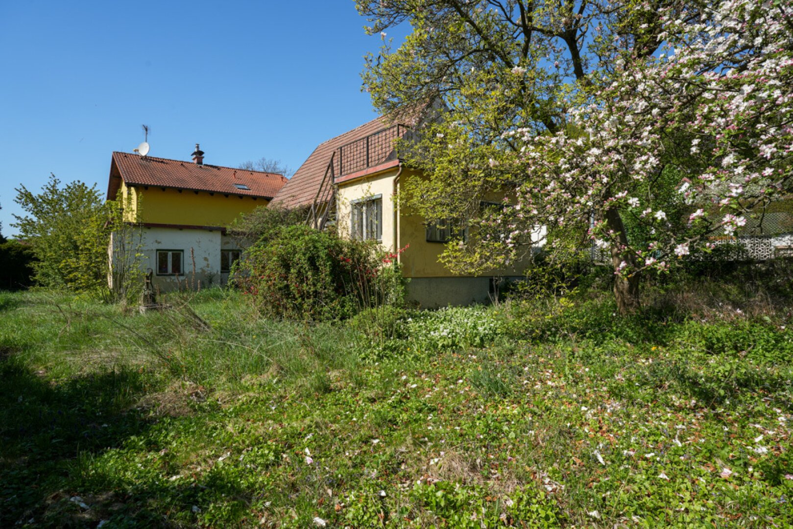 Grundstück
