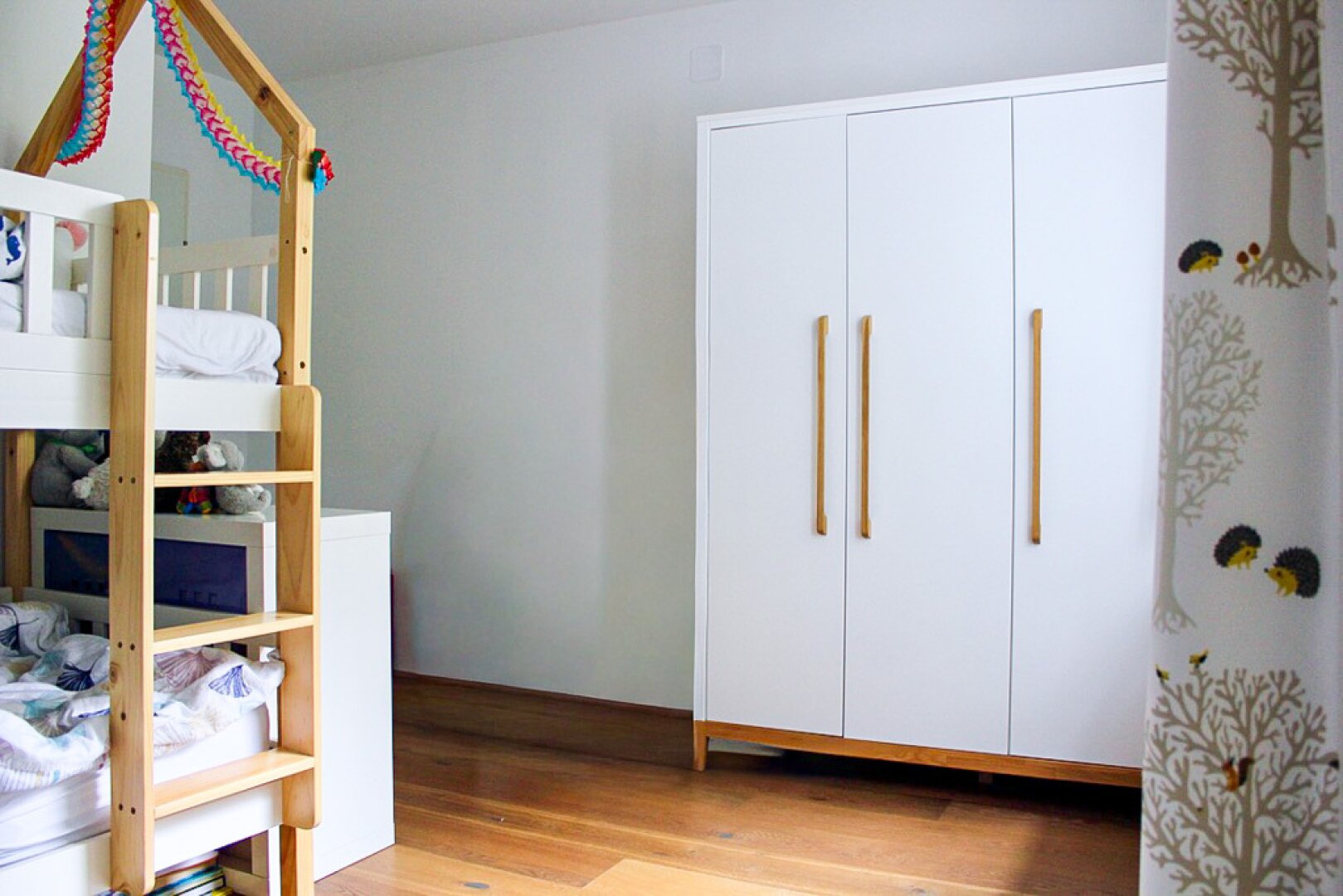 Kinderzimmer (W)