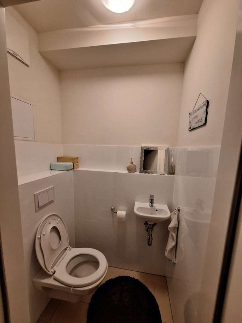 Sehr gepflegte Wohnung im 22.Bezirk mit großen Balkonen abzugeben