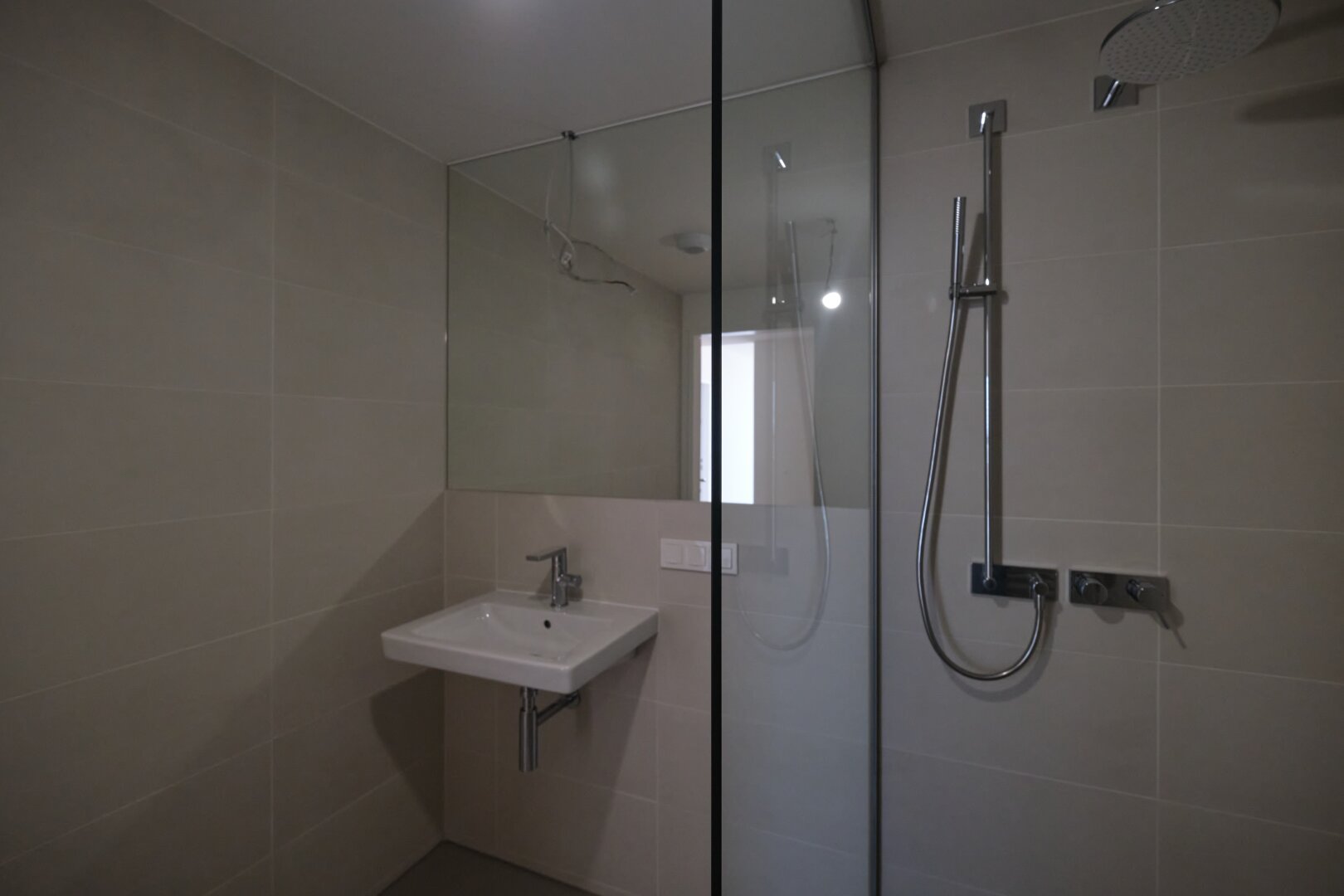 Neubau Erstbezug - mit umfassendem Blick aus dem 25. Stock