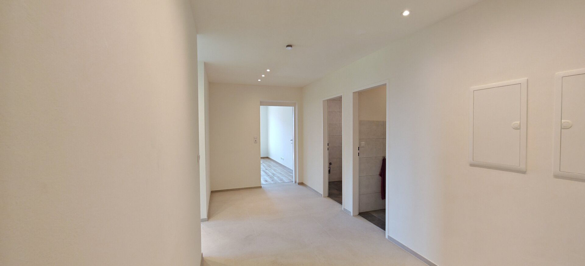 Ruhige, sonnige Aussichtslage in Hötting – stilvoll sanierte 3-Zimmer-Wohnung mit 2 Balkonen #10453