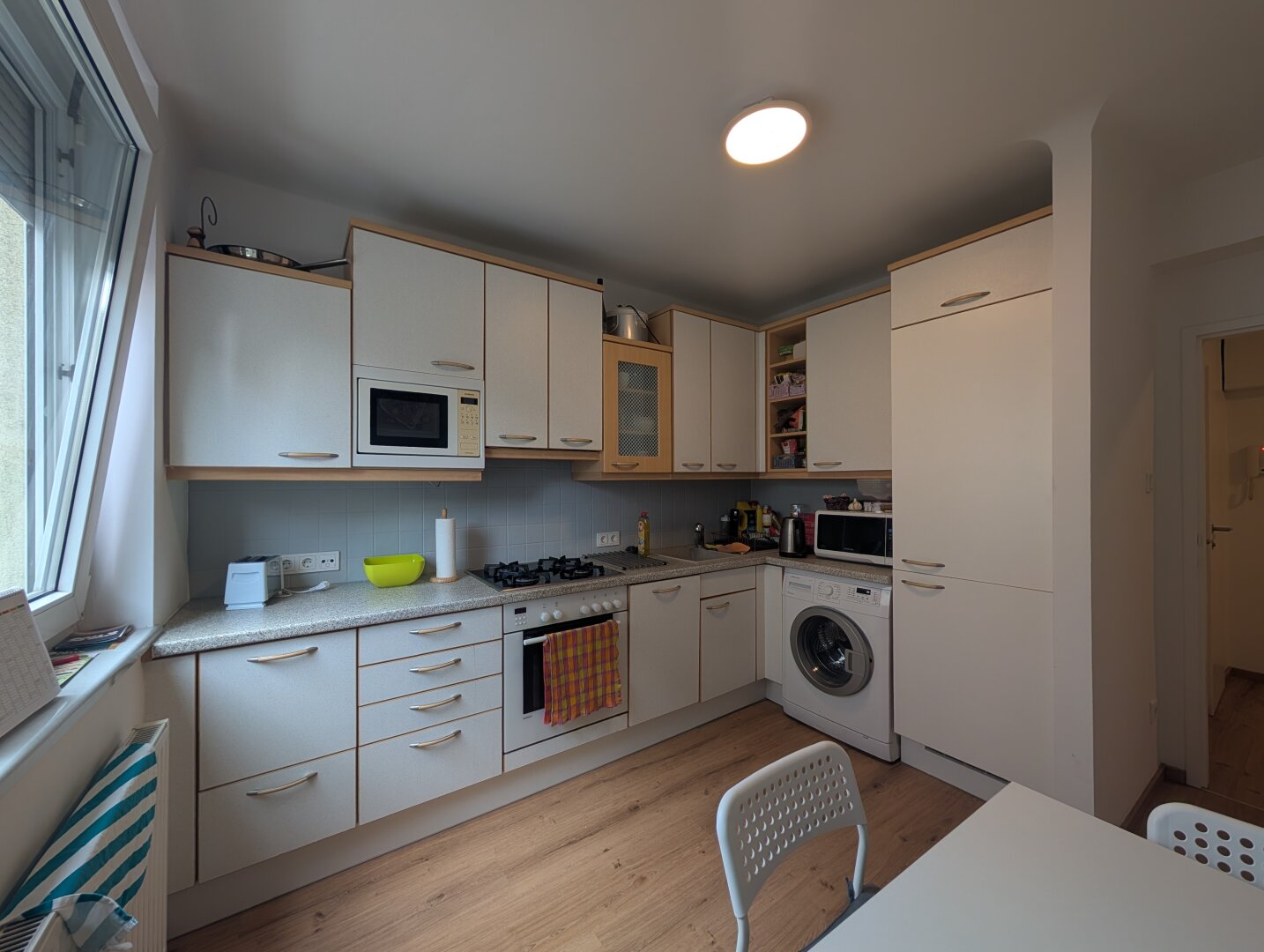 Ruhige Lage – 2 Zimmer – Separate Küche