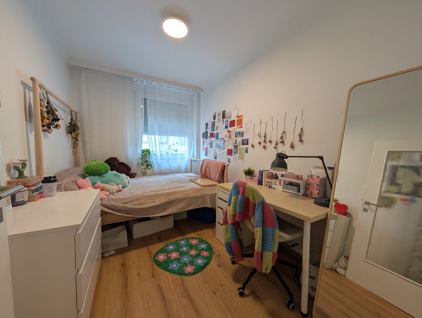 Ruhige Lage – 2 Zimmer – Separate Küche