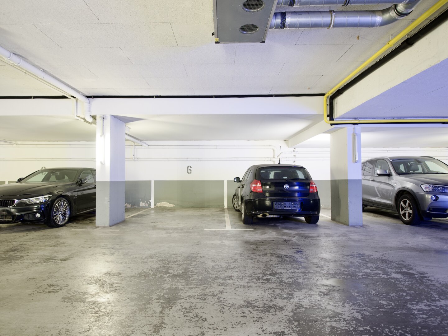 Neustift am Walde - Großzügige Vier-Zimmer Terrassenwohnung inklusive zweier Tiefgaragenplätze