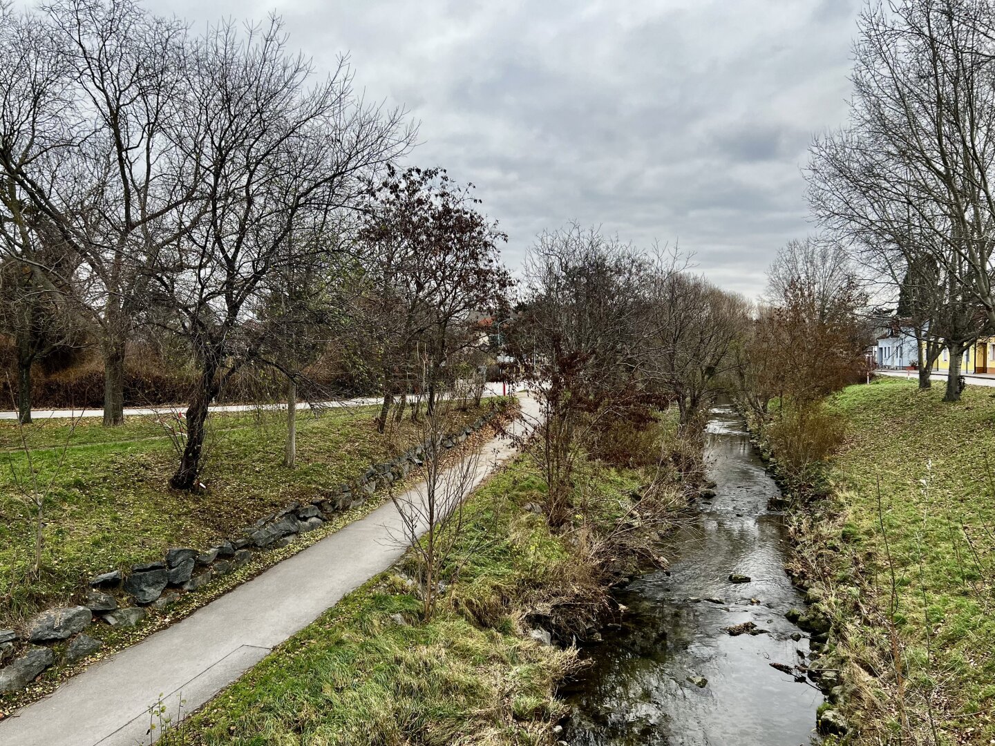 Bauprojekt Wien Oberlaa - wunderbares, großzügiges Baugrundstück mit Baubewilligung