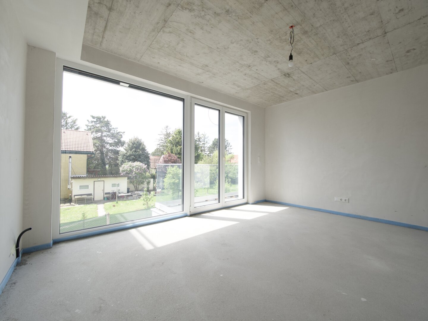 Exklusives Reihenhaus in Grünruhelage mit perfekter Raumaufteilung am Stadtrand Wiens