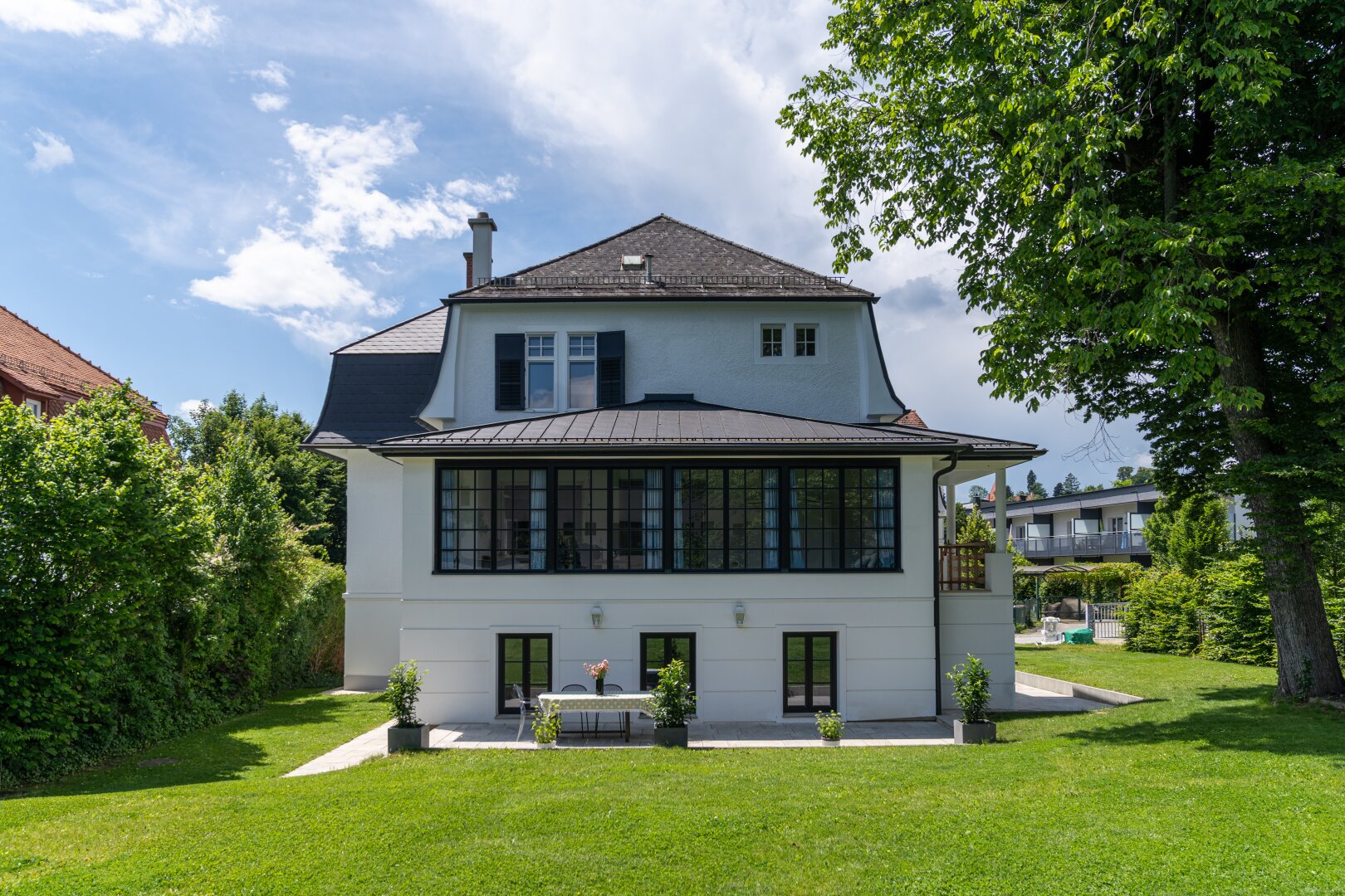 Behutsam renovierte Altbauvilla in Grünruhelage in Graz-Mariatrost
