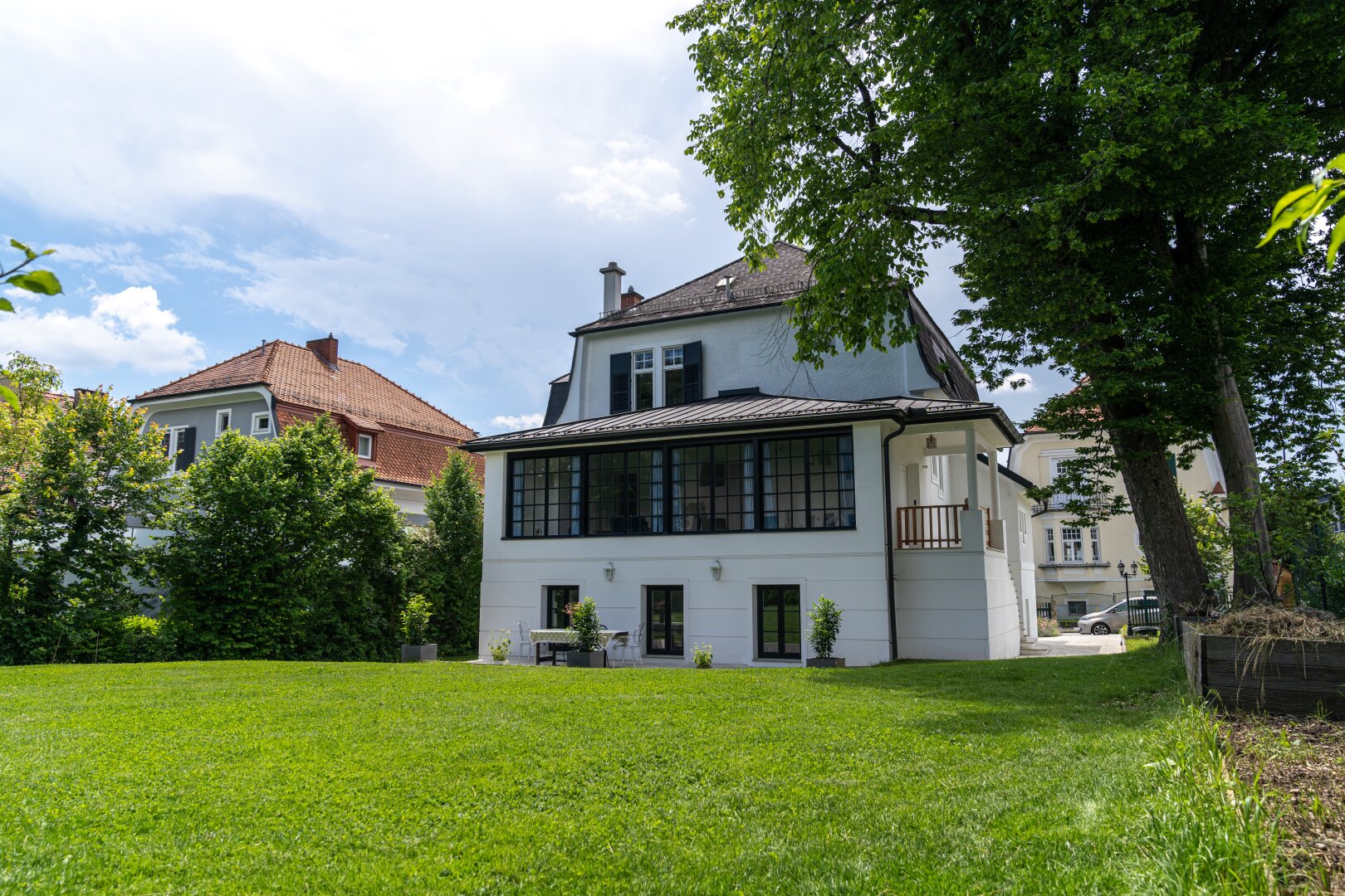 Behutsam renovierte Altbauvilla in Grünruhelage in Graz-Mariatrost