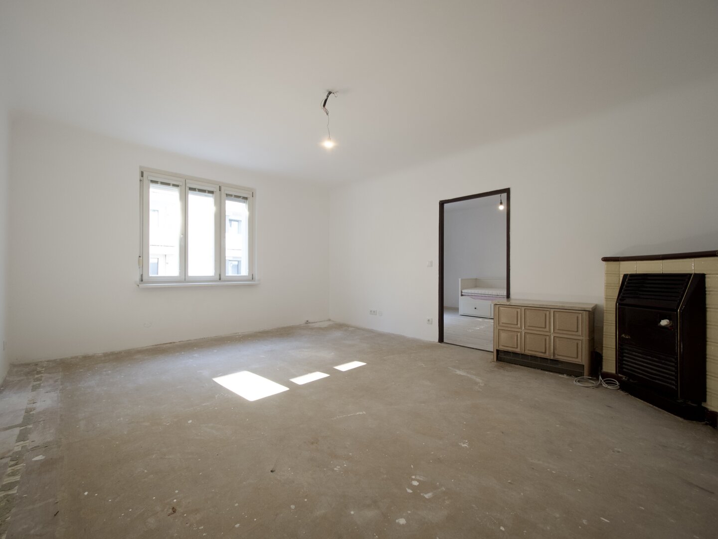 Toll geschnittene Drei-Zimmer-Wohnung mit Wohlfühl- und Ausbaupotenzial in Margareten
