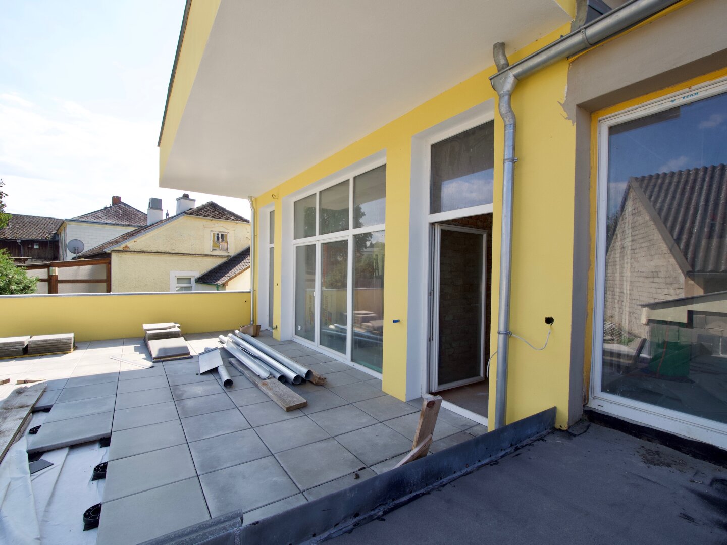 Jahrhundertwende-Villa mit Garage und südostseitigem Garten