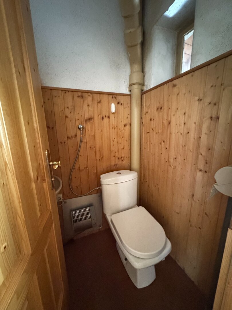 WC im EG