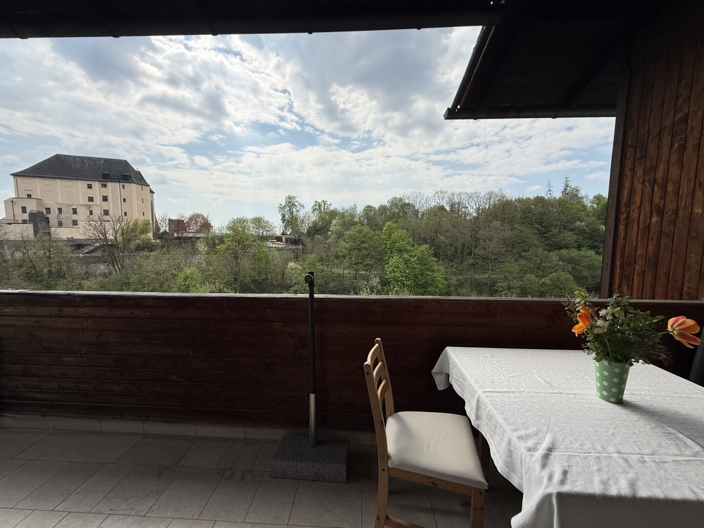 Zweifamilienhaus nahe Linz mit Blick Richtung Schloss Steyregg