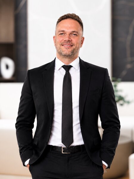 Foto von Herr Dino Mujic