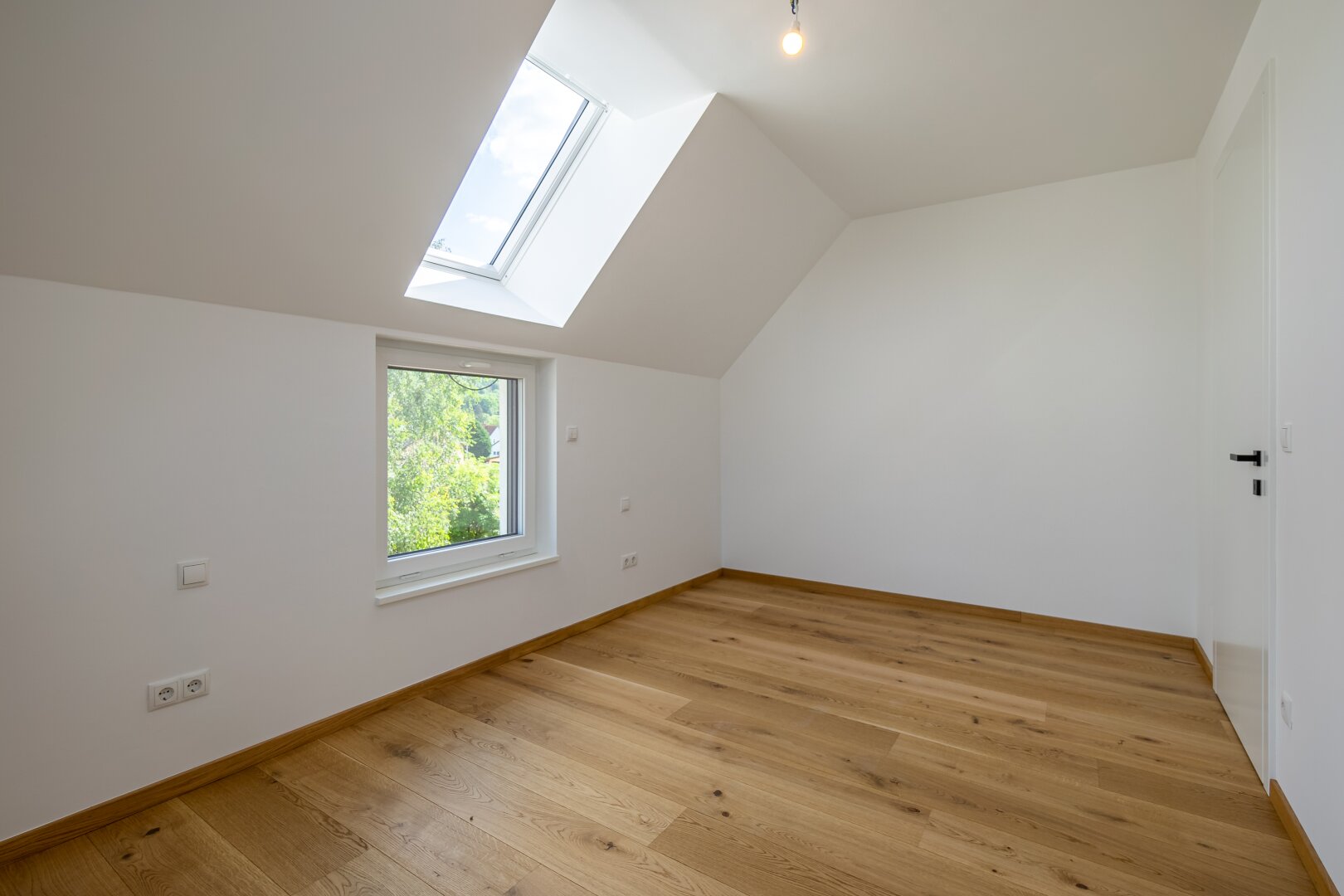 *Erstbezug* 4-Zimmer Familienwohnung mit exklusiver Ausstattung!