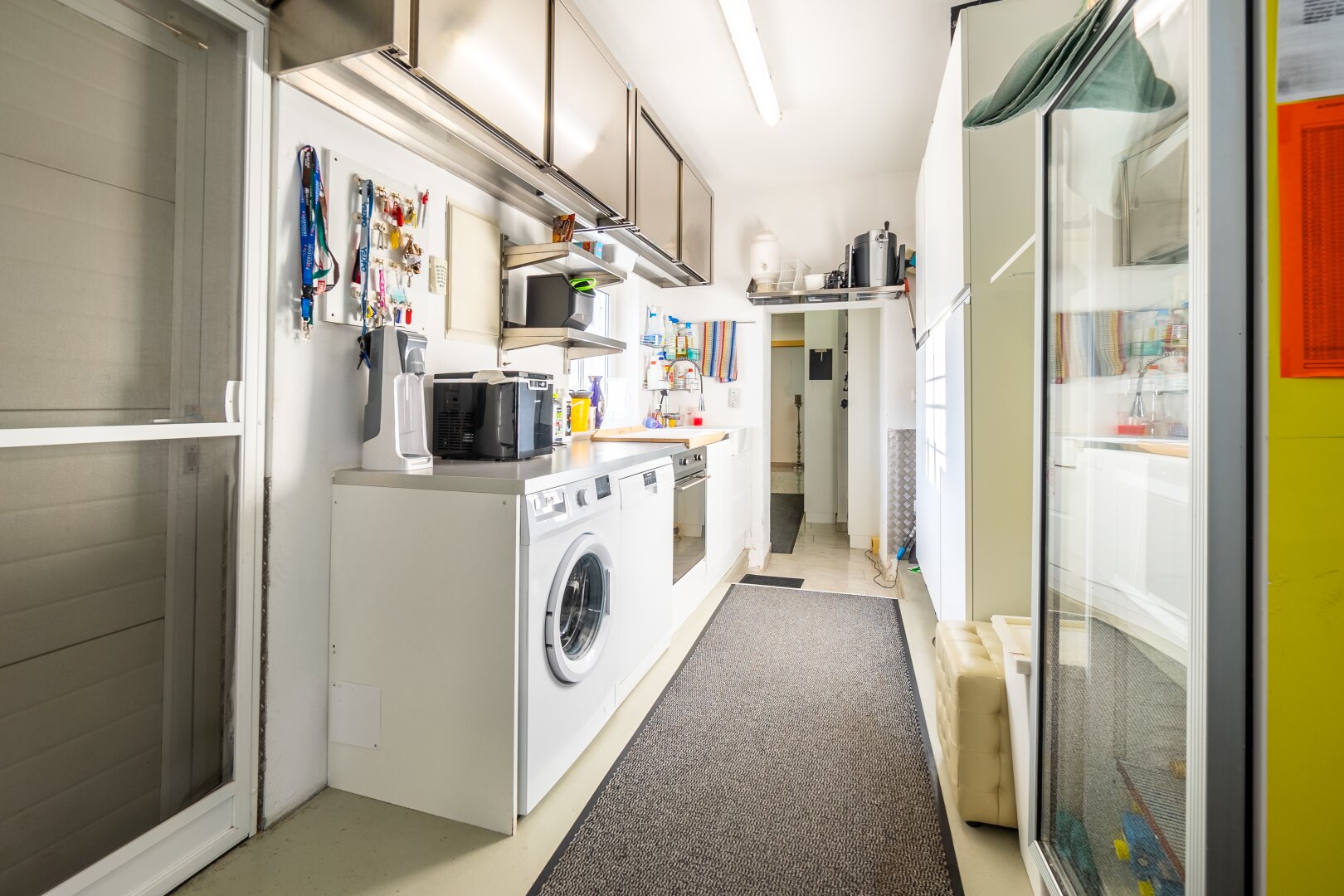*NEU* Einzigartiges Einfamilienhaus mit 422 m2 Nutzfläche - Trennung auf 2 Wohneinheiten möglich!