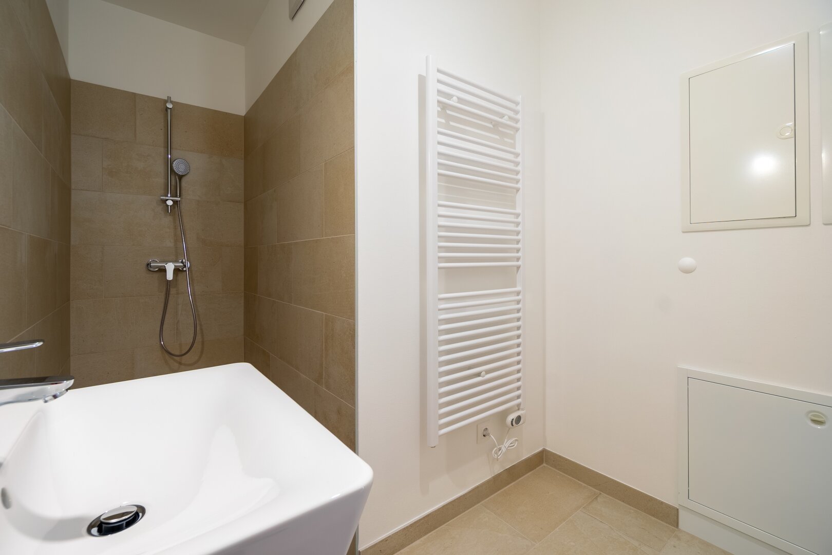 Wohnen in Ihrem neuen Wohn(T)raum - Schlüsselfertiger ERSTBEZUG direkt in Spillern