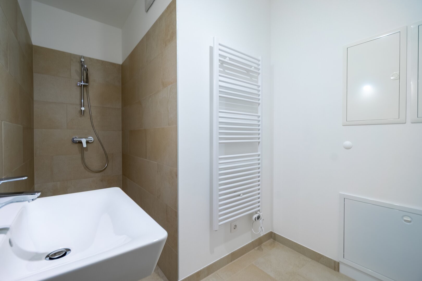 Wohnen in Ihrem neuen Wohn(T)raum - Schlüsselfertiger ERSTBEZUG direkt in Spillern