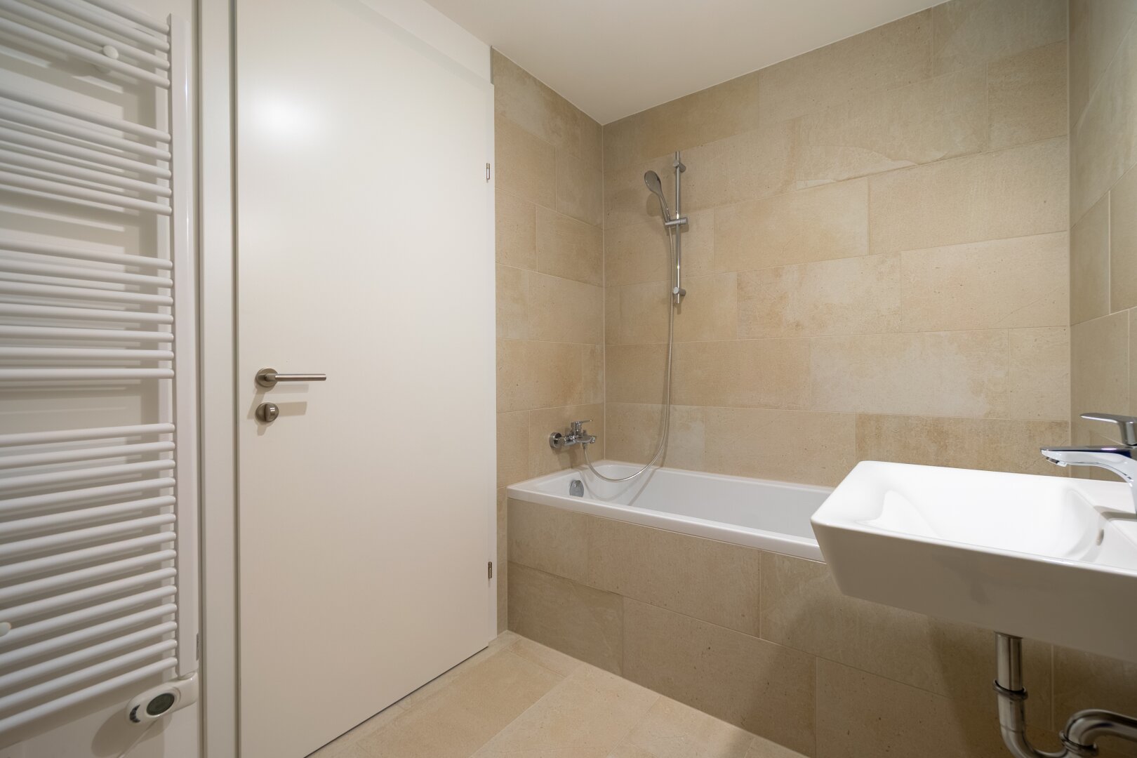 Wohnen in Ihrem neuen Wohn(T)raum - Schlüsselfertiger ERSTBEZUG direkt in Spillern