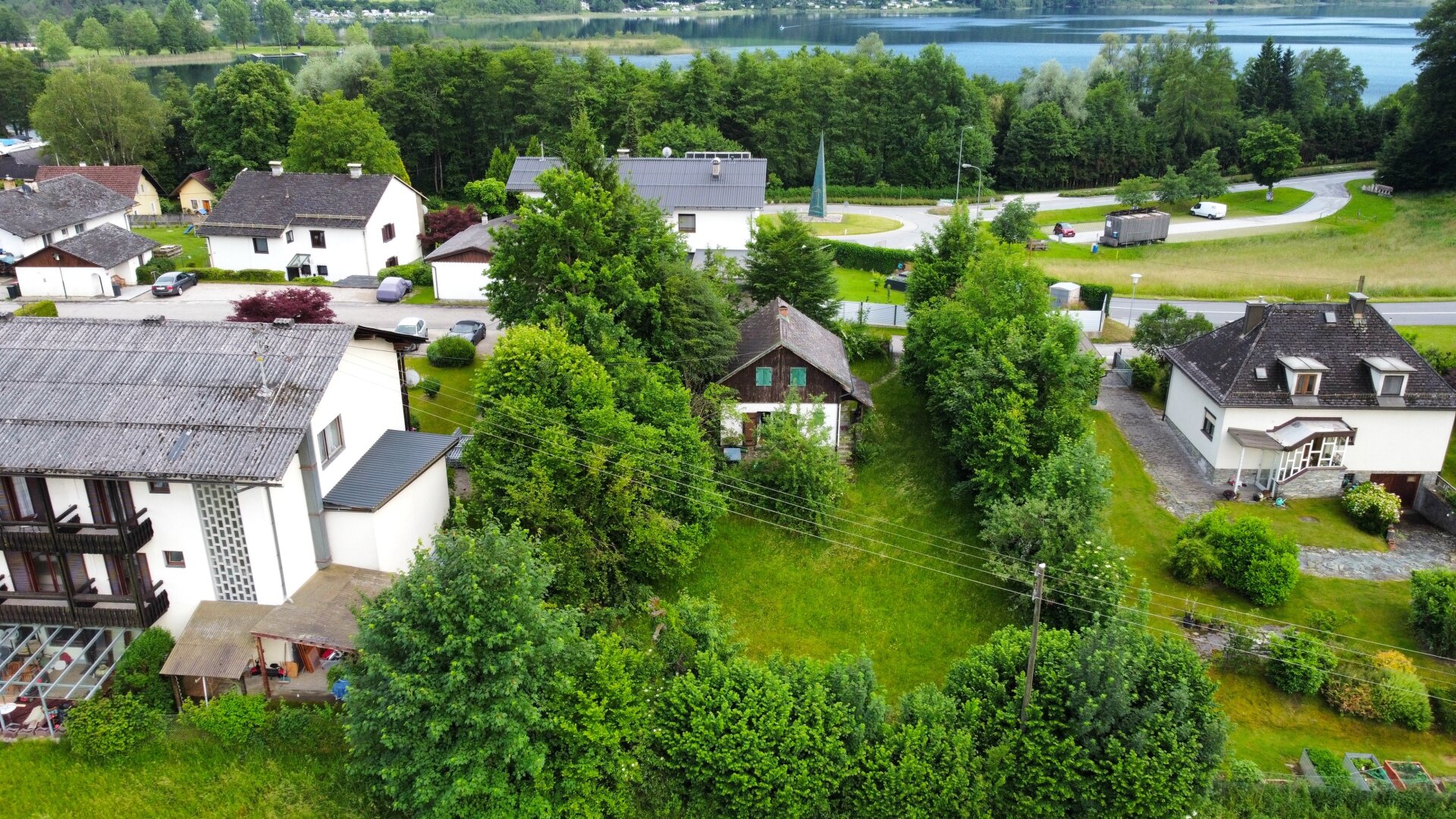 Sommerhäuschen "ERIKA" am Keutschacher See - 10 Gehminuten vom See entfernt - 1000 m² Baugrund
