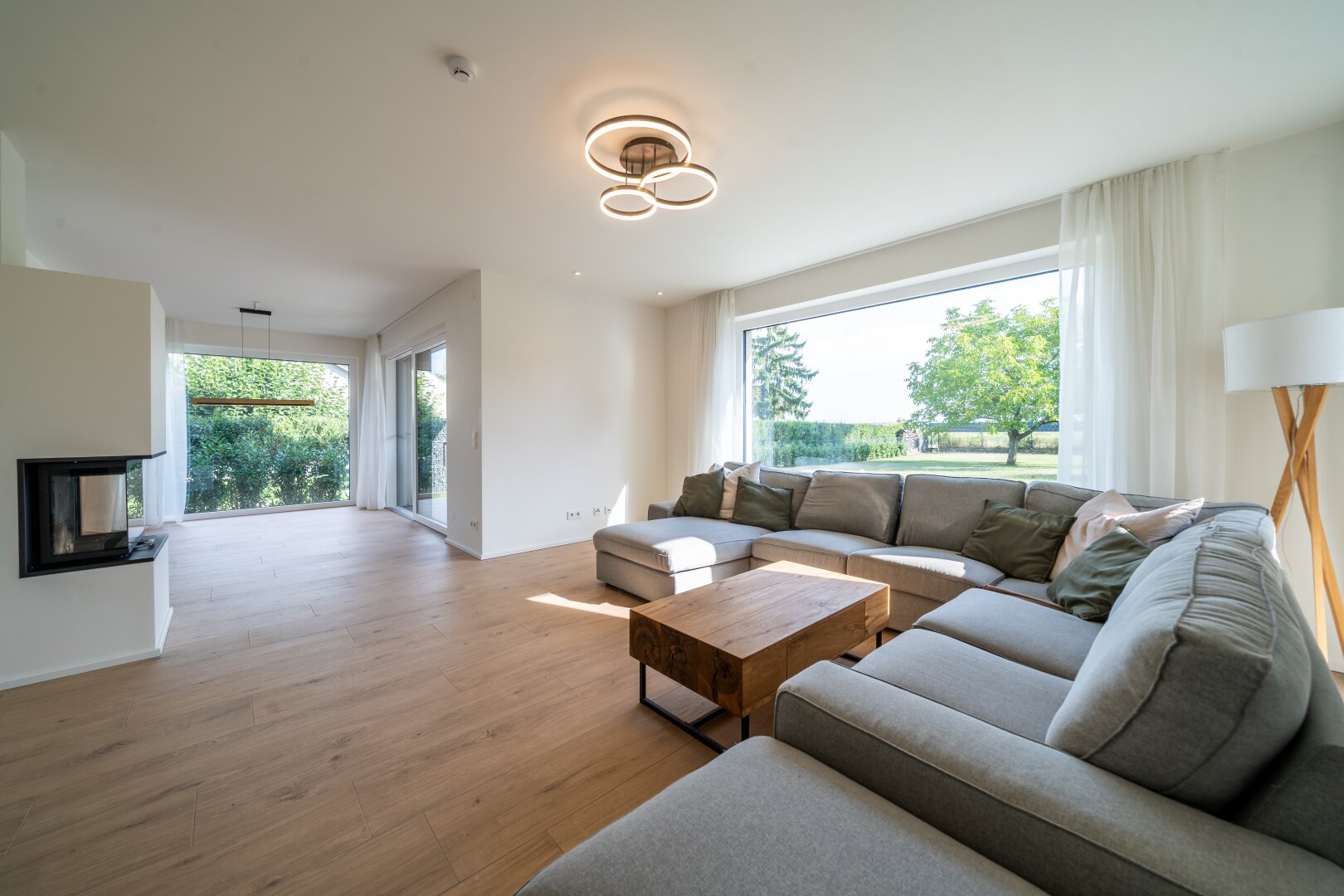 Modernes Einfamilienhaus mit Stil und Komfort in Schönkirchen-Reyersdorf.