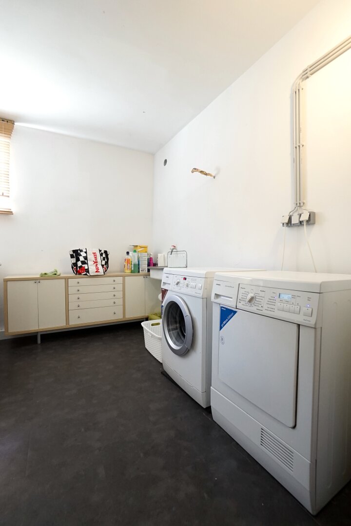 Befristetes Mehrparteiengebäude in ausgezeichneter Ruhelage - 7 Wohneinheiten