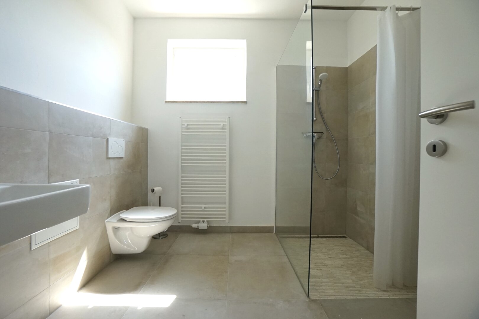 Befristetes Mehrparteiengebäude in ausgezeichneter Ruhelage - 7 Wohneinheiten