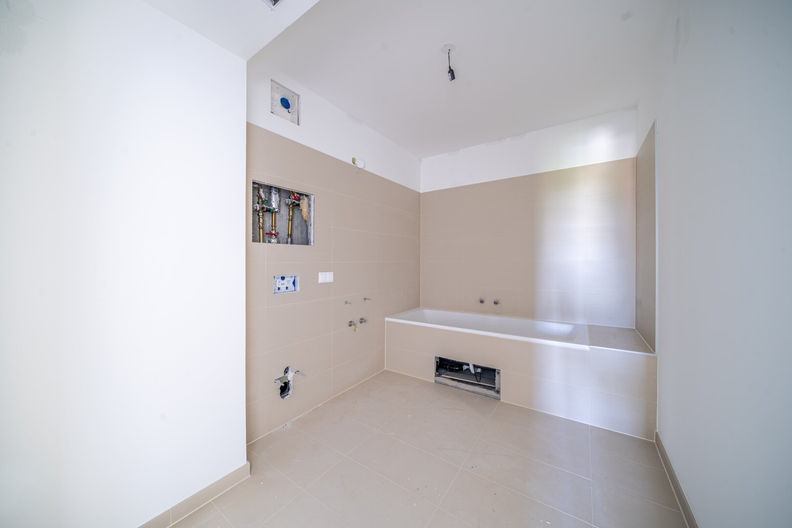 *ANLEGERPREIS* Provisionsfreie 2-Zimmer Wohnung mit Blick ins Grüne und in Gehnähe der Alten Donau!