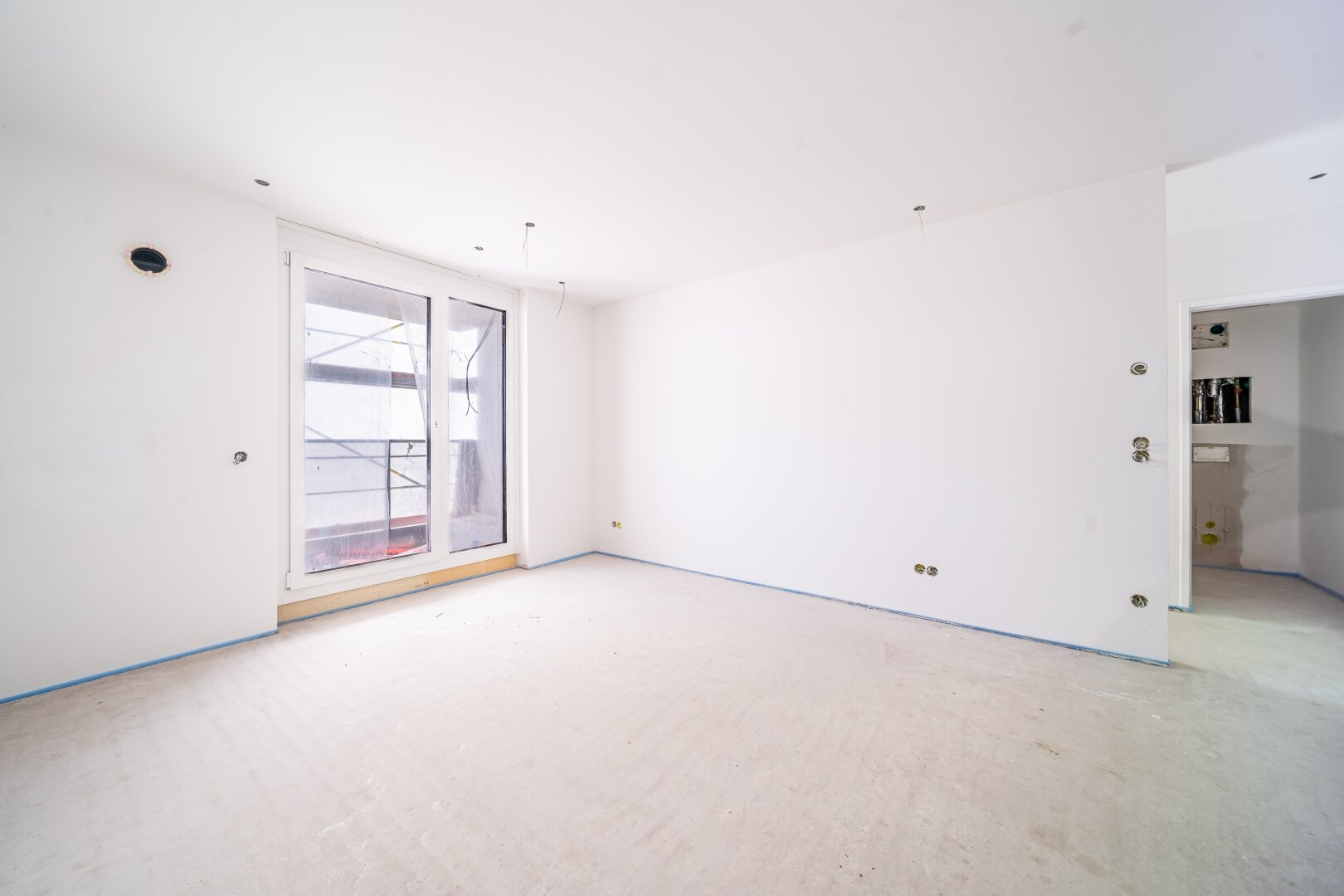 *ANLEGERPREIS* Provisionsfreie 2-Zimmer Wohnung mit Loggia!