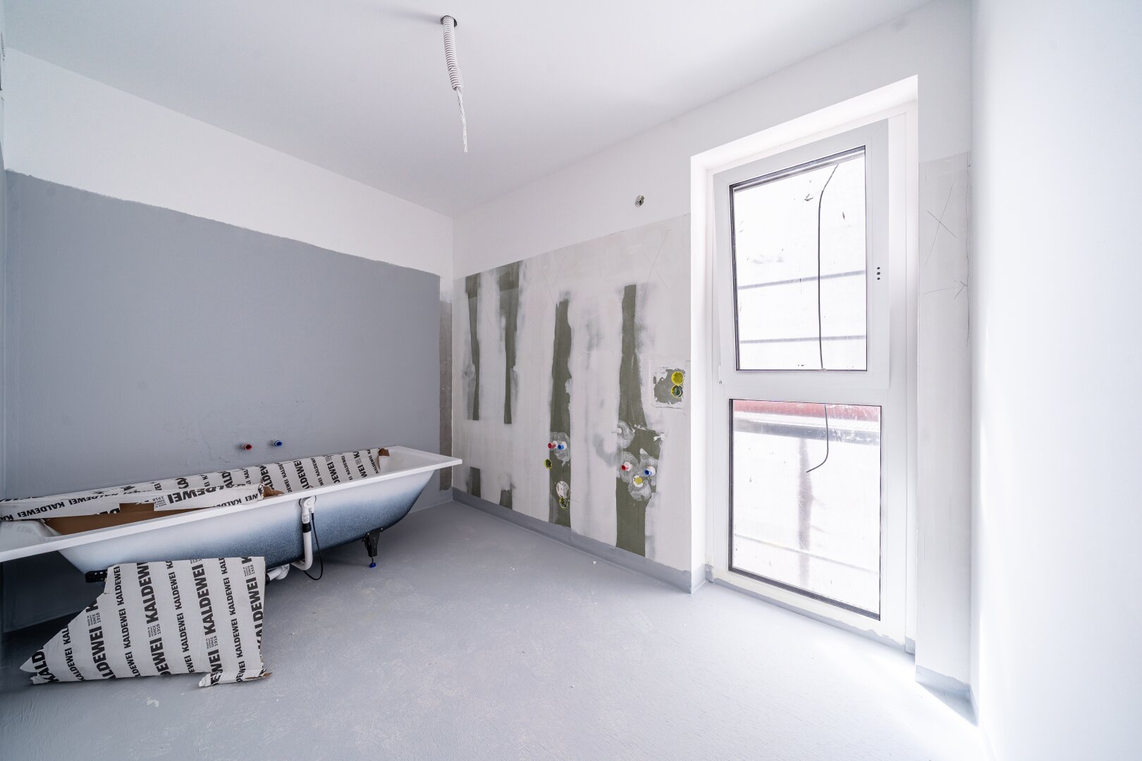 *ANLEGERPREIS* Provisionsfreie 2-Zimmer Wohnung unweit des Donauzentrums!