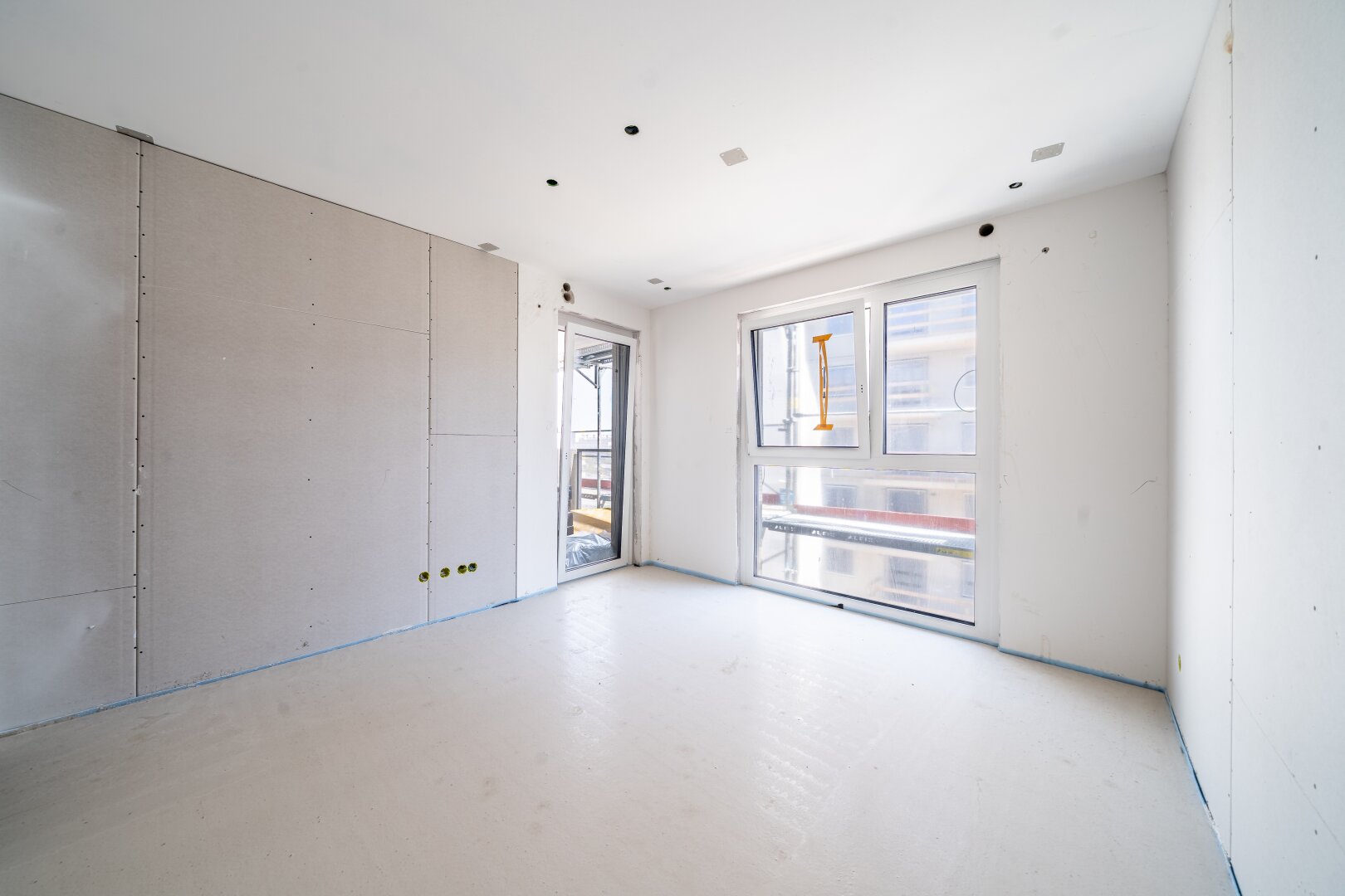 *ANLEGERPREIS* Provisionsfreie 2-Zimmer Wohnung im 5. Stock unweit des Donauzentrums!