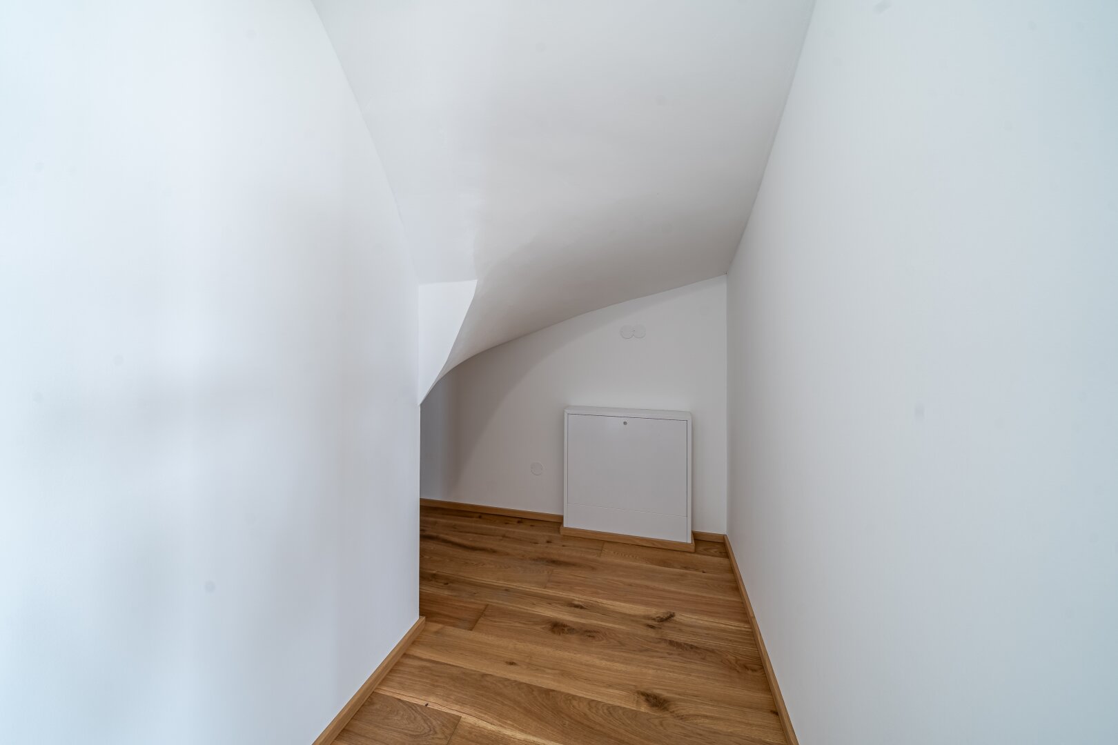 Sofort beziehbar! Großzügiges Reihenhaus in Liesing!
