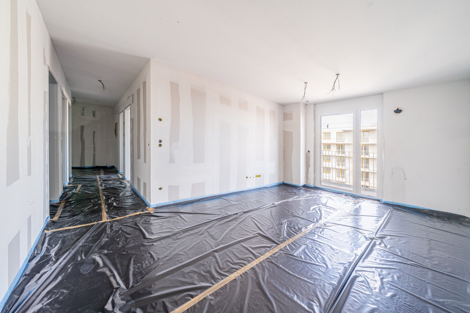 *ANLEGERPREIS* 8. Stock! Provisionsfreie 3-Zimmer Dachgeschosswohnung mit Balkon!