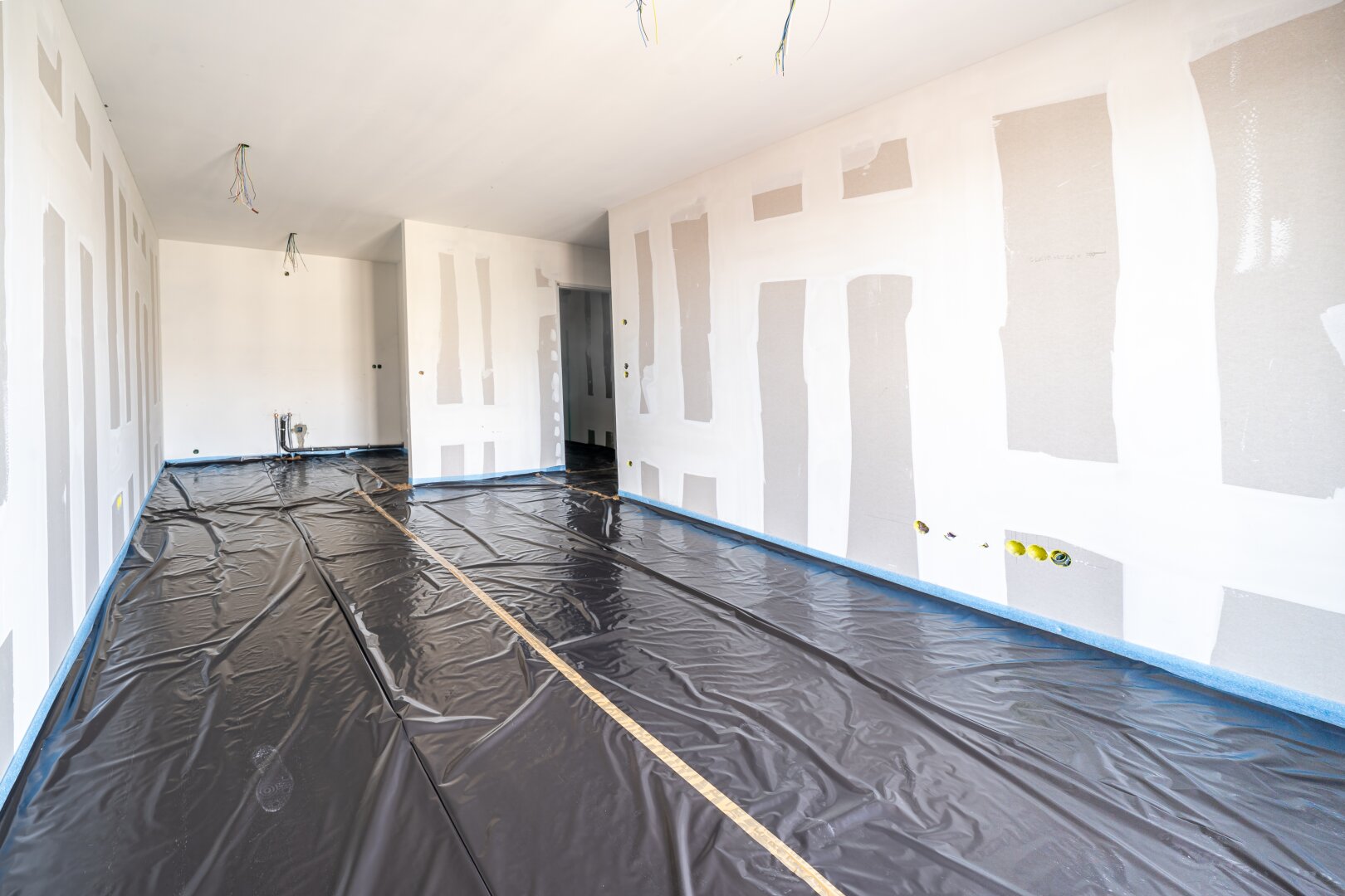 *ANLEGERPREIS* 8. Stock! Provisionsfreie 3-Zimmer Dachgeschosswohnung mit Balkon!