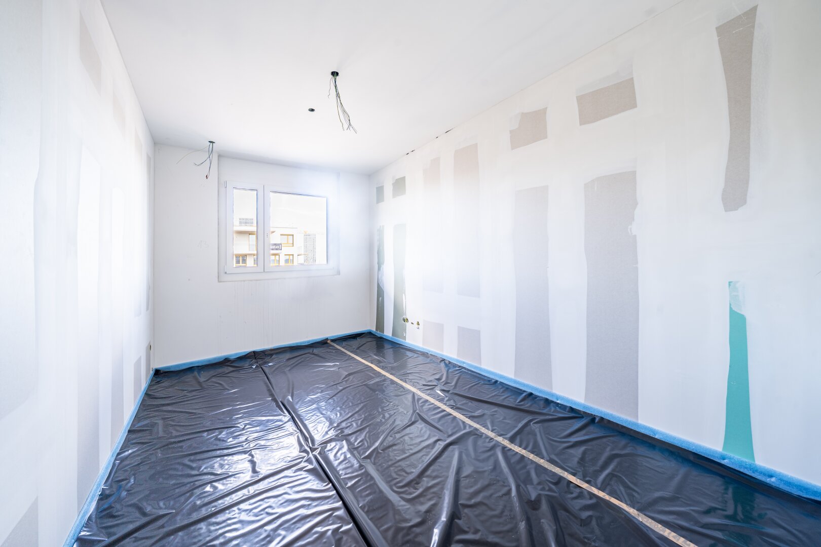 *ANLEGERPREIS* 8. Stock! Provisionsfreie 3-Zimmer Dachgeschosswohnung mit Balkon!