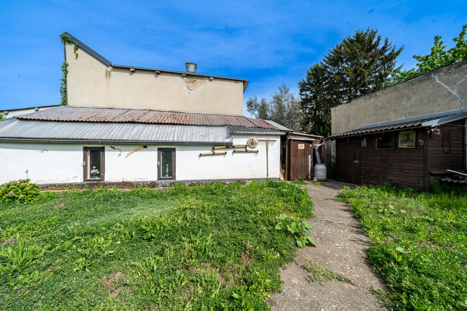 Charmantes Einfamilienhaus mit Erweiterungspotential in Strasshof!