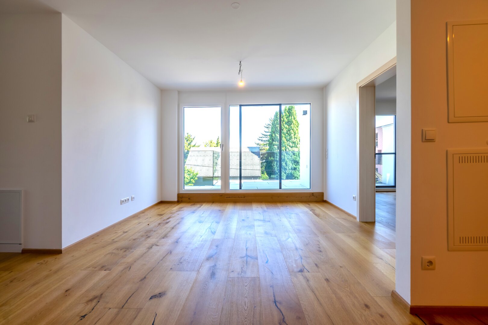 EXKLUSIVE WOHNUNG gesucht? --- Inkl. hochwertiger Einbauküche / Garage optional verfügbar