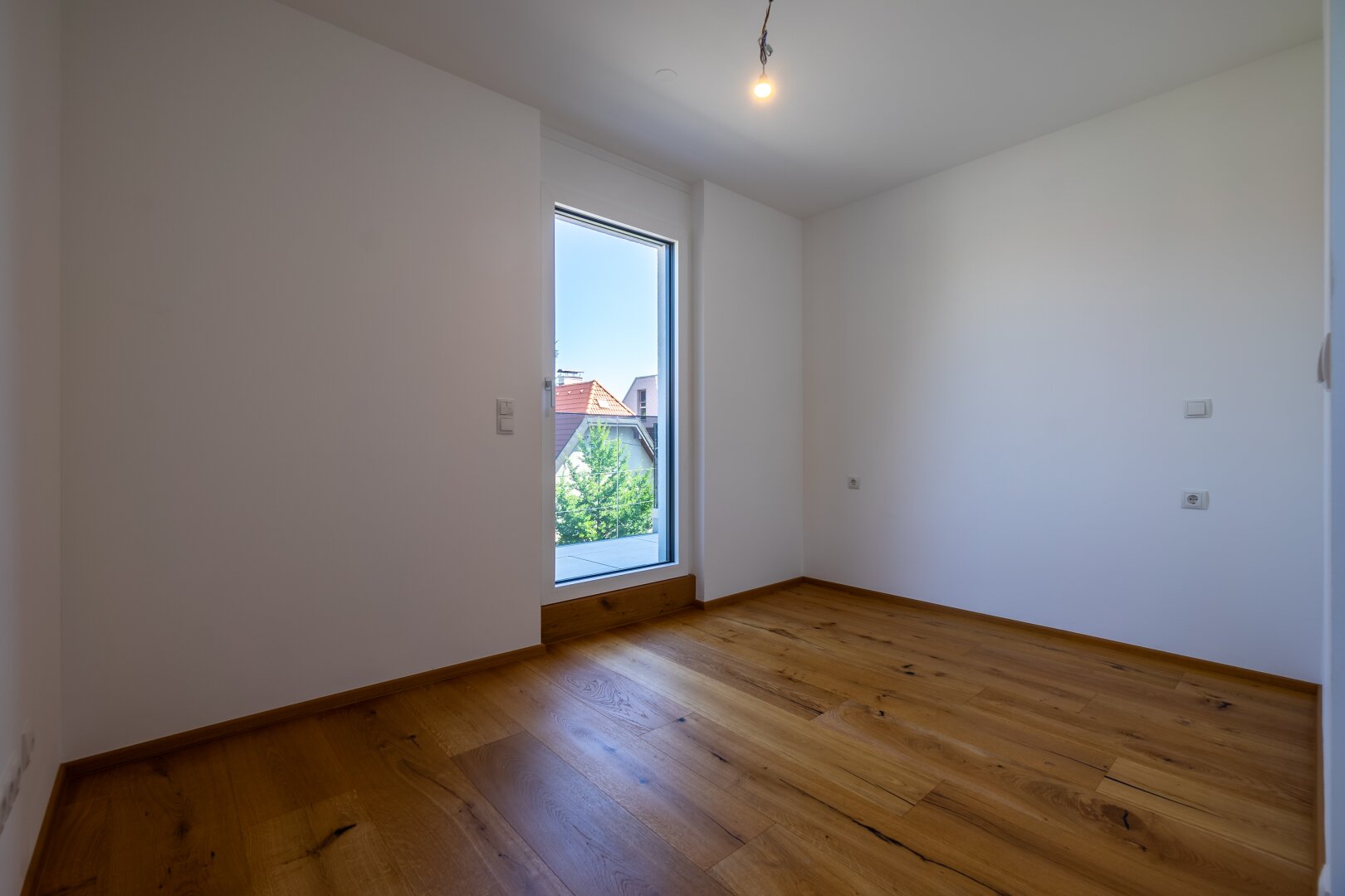 EXKLUSIVE WOHNUNG gesucht? --- Inkl. hochwertiger Einbauküche / Garage optional verfügbar