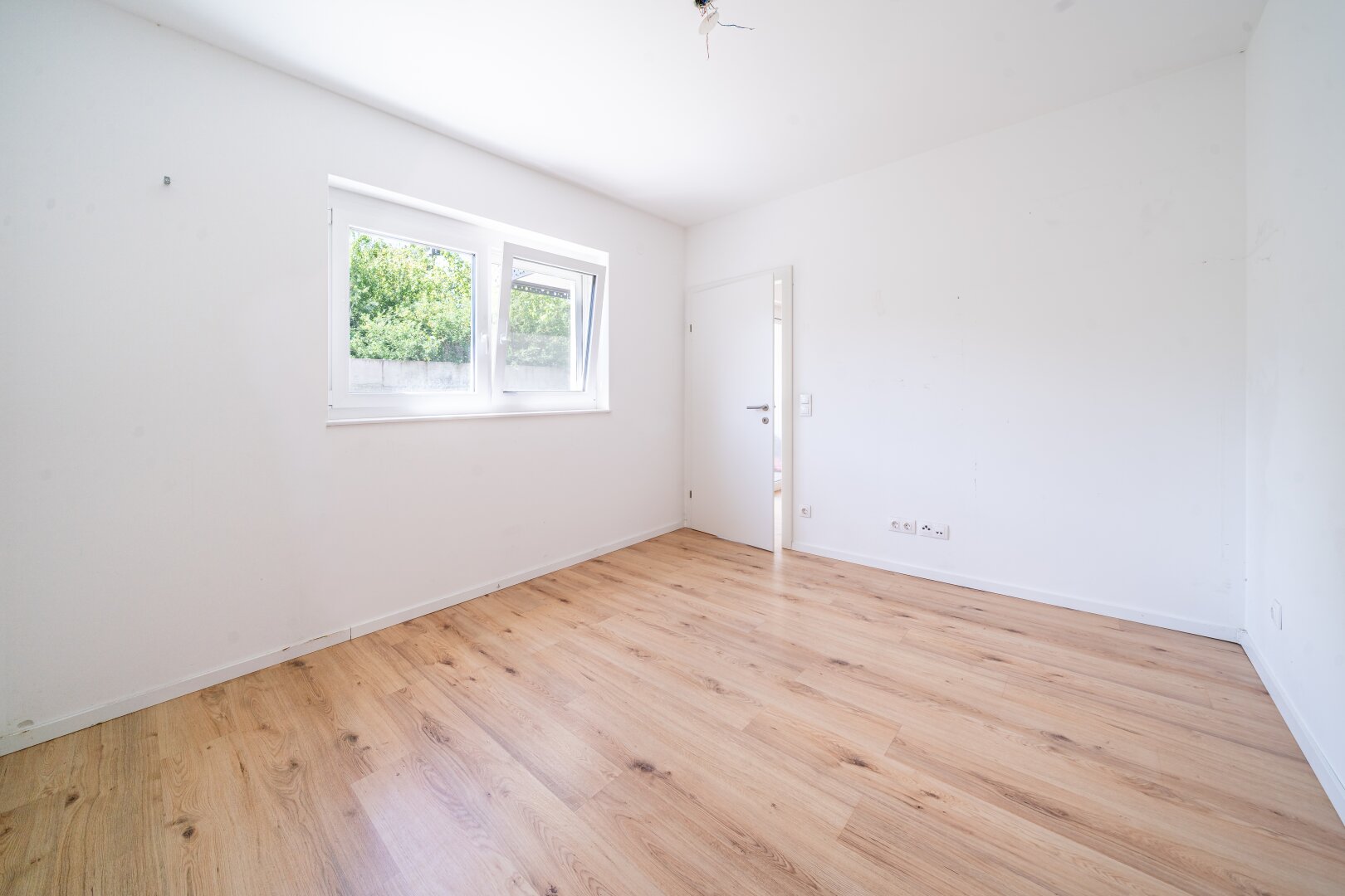 2-Zimmer-Gartenwohnung in Strasshof - Nähe Wien