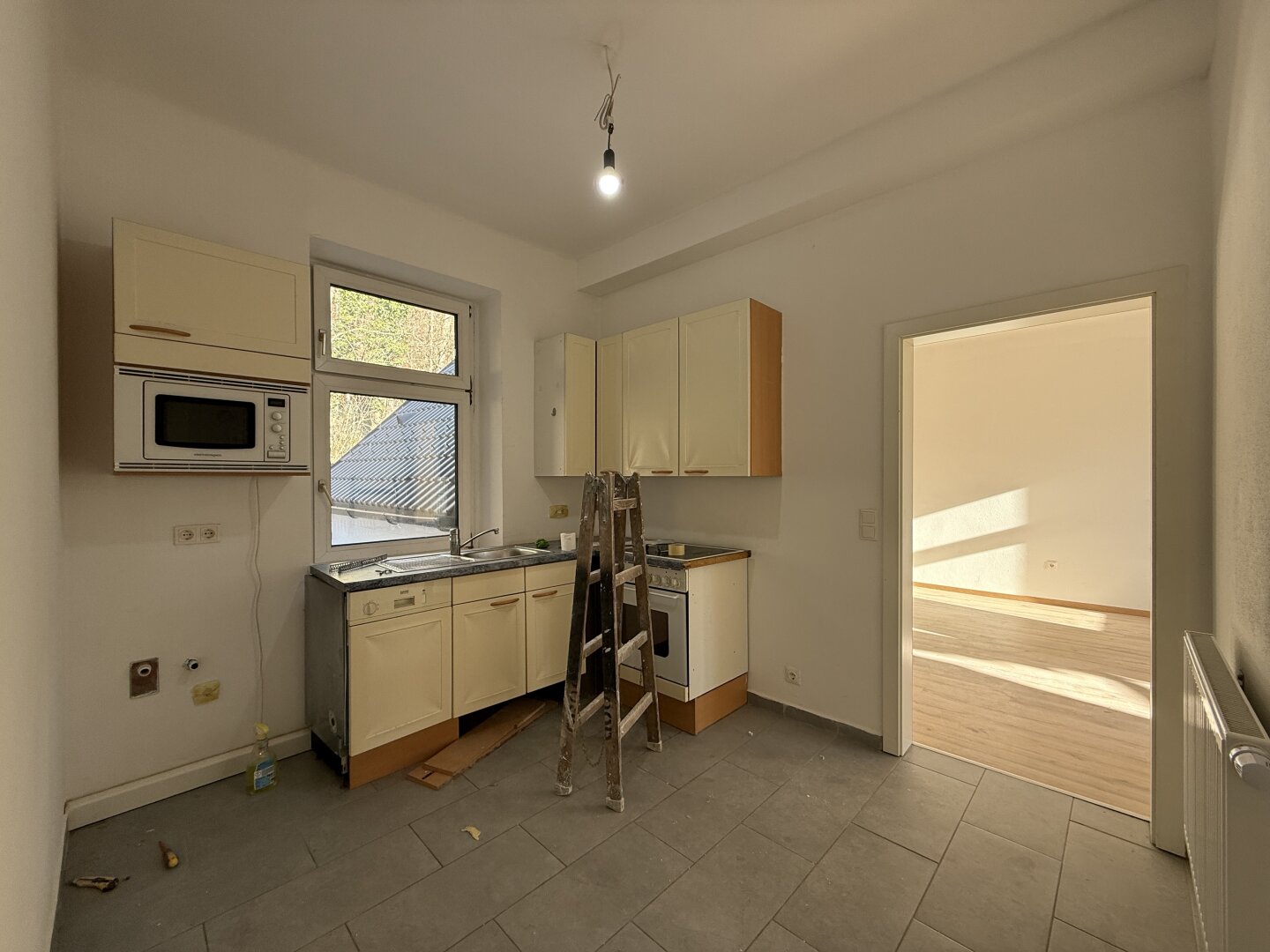 Ab sofort verfügbar - Optimal aufgeteilte 1 & 2 Zimmer Wohnungen in Berndorf