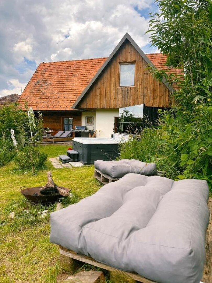 Exklusives Chalet in sonniger Ruhelage mit privatem Wellnessbereich